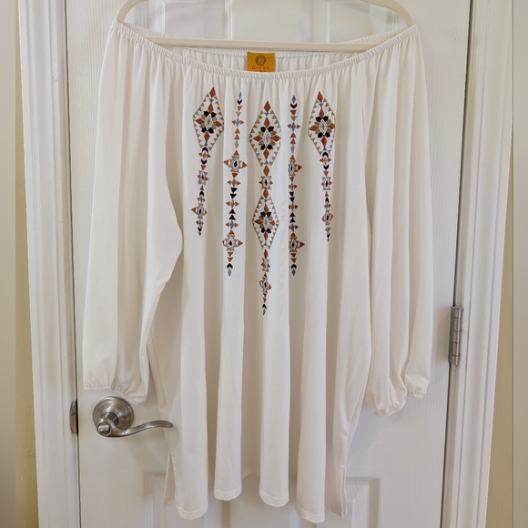 Ruby Rd. Cream Blouse with Geometric Embroidery - Picture 1 of 8